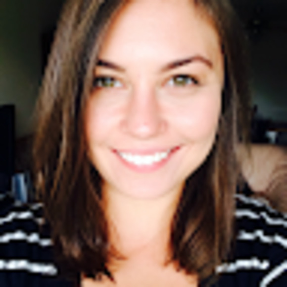 Meet your Posher, Aneta - Picture 1 of 1